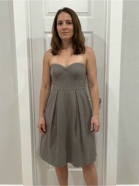 H&M Strapless Sweetheart Pleated A-Line Dress in Grey/Taupe